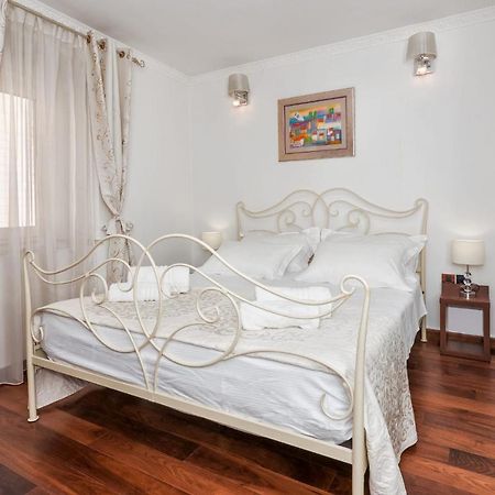 Central Luxury Apartment Xenia Split Exterior photo